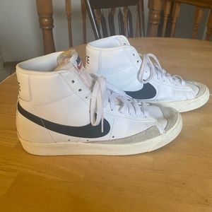 Nike Mens Mid Blazers 77’ Vintage White Black - Great Condition - No Box